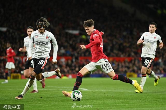 云变得更加 云变得更加